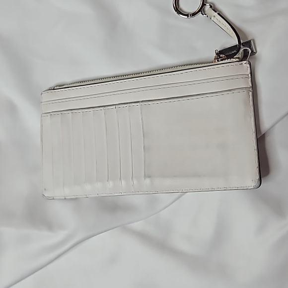 Micheal Kors white&metallic Silver Zippy card case long wallet - Picture 3 of 8